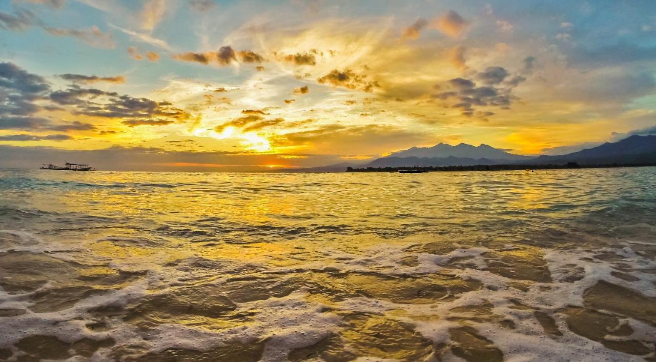 Sunrise Resort Гили Еър Екстериор снимка
