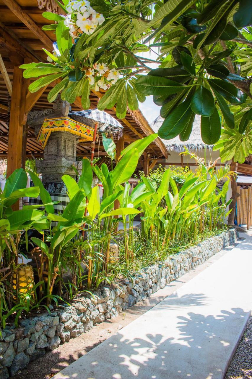 Sunrise Resort Гили Еър Екстериор снимка