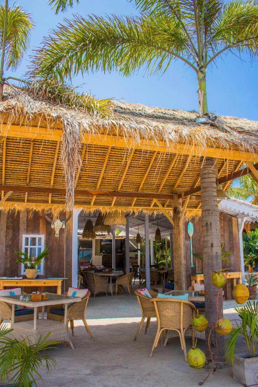 Sunrise Resort Гили Еър Екстериор снимка