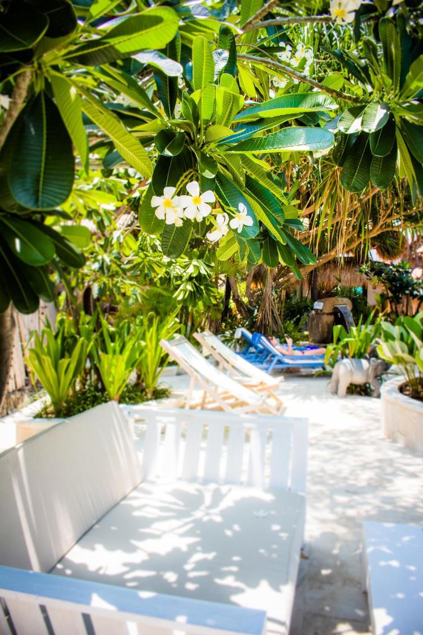 Sunrise Resort Гили Еър Екстериор снимка